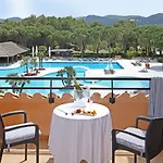 호텔 La Costa Golf & 4*