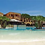 La Costa Golf & 호텔 4*