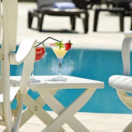 Hotel La Costa Golf & 4*
