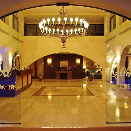 La Costa Golf & 4*