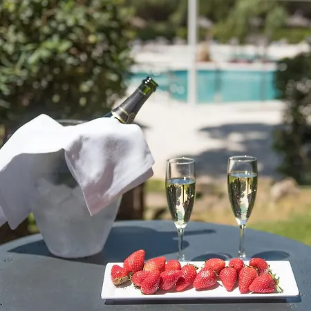 Hotel La Costa Golf & 4*