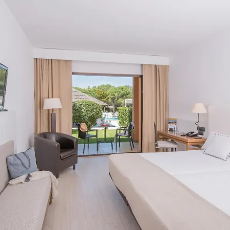 La Costa Golf&beach 4*
