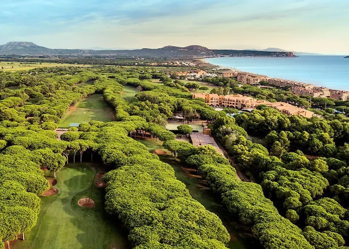 La Costa Golf & Ξενοδοχείο 4*